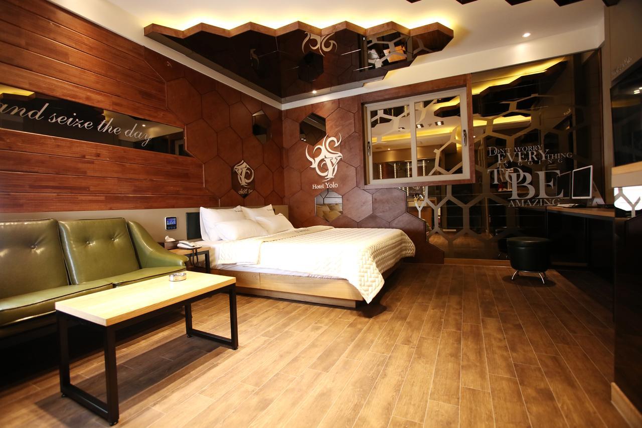 Hotel Yolo Chongnae-dong Dış mekan fotoğraf